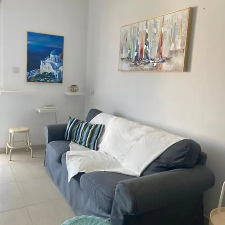 Konnos Flat Appartement