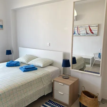Apartment Konnos Flat *
