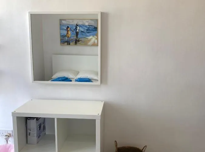 Konnos Flat Lägenhet